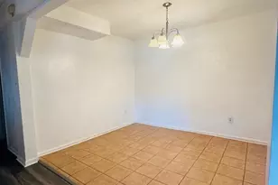 7990 Lakecrest Dr, Greenbelt, MD 20770 - Photo 12