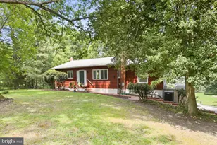 8639 Trumps Hill Rd, Upper Marlboro, MD 20772 - Photo 2