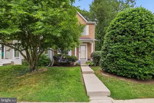 3210 Forest Run Dr, District Heights, MD 20747 - Photo 2