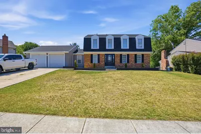 802 Cypress Point Circle, Bowie, MD 20721 - Photo 2