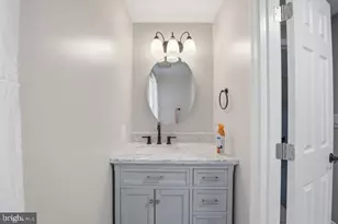 802 Cypress Point Cir, Bowie, MD 20721 - Photo 24