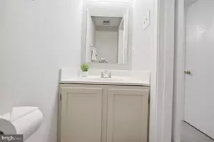 7840 Somerset Ct, Greenbelt, MD 20770 - Photo 34