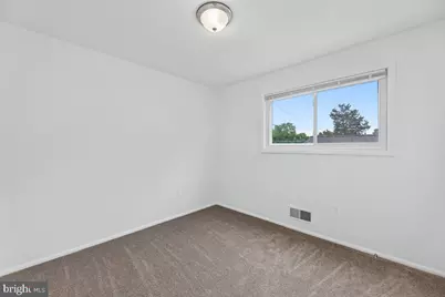 605 Hedgeleaf Avenue, Capitol Heights, MD 20743 - Photo 14