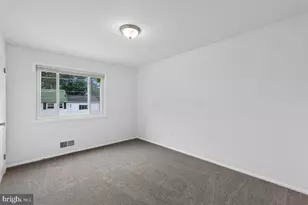 605 Hedgeleaf Ave, Capitol Heights, MD 20743 - Photo 12