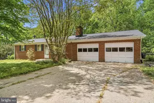 12404 Wallace Ln, Upper Marlboro, MD 20772 - Photo 30