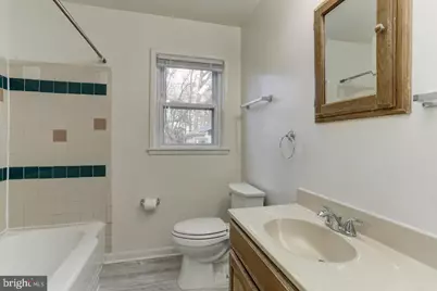 8920 57th, Berwyn Heights, MD 20740 - Photo 18