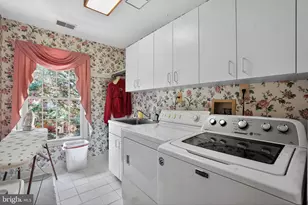 4407 Holly Hill Rd, Hyattsville, MD 20782 - Photo 36