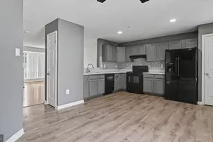 902 Vauxhall, Hyattsville, MD 20785 - Photo 4