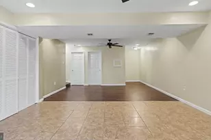 902 Vauxhall, Hyattsville, MD 20785 - Photo 40
