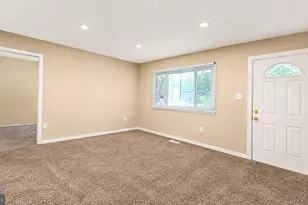 4409 Bishopmill Dr, Upper Marlboro, MD 20772 - Photo 2