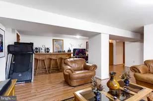 5528 Helmont Dr, Oxon Hill, MD 20745 - Photo 54