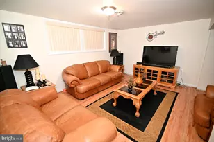 5528 Helmont Dr, Oxon Hill, MD 20745 - Photo 4