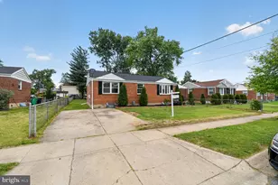 2416 Griffen St, Hyattsville, MD 20783 - Photo 2