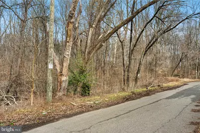6106 Wesson Drive, Suitland, MD 20746 - Photo 2
