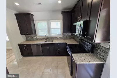 5815 Robin Lane, Suitland, MD 20746 - Photo 2