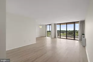 6100 Westchester Park Dr, College Park, MD 20740 - Photo 6