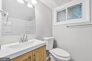 4304 Karen St, Suitland, MD 20746 - Photo 34