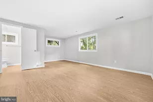 4304 Karen St, Suitland, MD 20746 - Photo 32