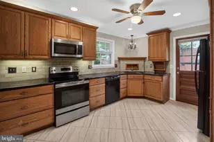 13008 Bellevue St, Beltsville, MD 20705 - Photo 8