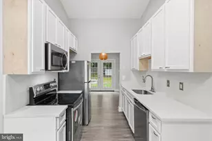 12203 Kingsbrook St, Bowie, MD 20721 - Photo 6