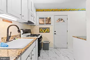 905 Lindsay Rd, Oxon Hill, MD 20745 - Photo 26