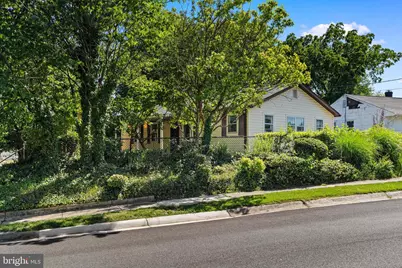 905 Lindsay Rd, Oxon Hill, MD 20745 - Photo 4