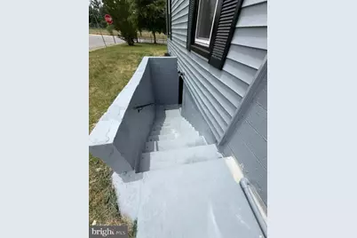 217 Maryland Park, Capitol Heights, MD 20743 - Photo 2