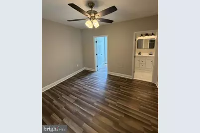 217 Maryland Park, Capitol Heights, MD 20743 - Photo 18