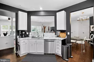 2001 Connor Ct, Bowie, MD 20721 - Photo 10