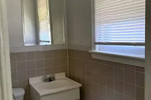 6416 Roberts Dr, Temple Hills, MD 20748 - Photo 16