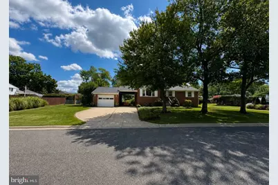 6416 Roberts Drive, Temple Hills, MD 20748 - Photo 4