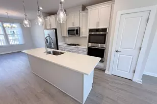 2505 Nicholson St, Hyattsville, MD 20782 - Photo 10