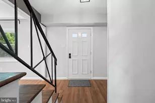 12100 Maycheck Ln, Bowie, MD 20715 - Photo 4