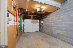 14810 Ashford Pl, Laurel, MD 20707 - Photo 32