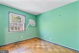 5902 Westchester Park Dr, College Park, MD 20740 - Photo 16