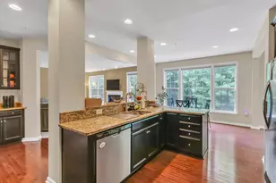 2805 Trotter Park Ln, Lanham, MD 20706 - Photo 12