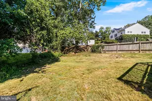 109 S Huron Dr, Oxon Hill, MD 20745 - Photo 36