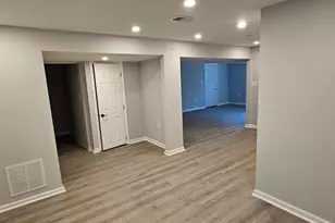 5303 55th Pl, Riverdale, MD 20737 - Photo 28