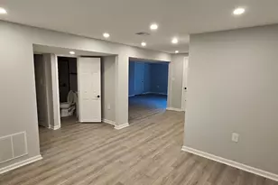 5303 55th Pl, Riverdale, MD 20737 - Photo 32