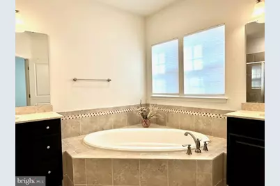 5312 N Center Drive, Greenbelt, MD 20770 - Photo 12