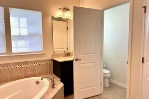 5312 N Center Dr, Greenbelt, MD 20770 - Photo 10