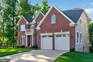 2803 Sissinghurst Pl, Upper Marlboro, MD 20774 - Photo 2