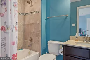 14202 Bentley Park Dr, Laurel, MD 20707 - Photo 34
