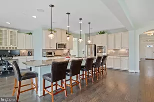 14202 Bentley Park Dr, Laurel, MD 20707 - Photo 22