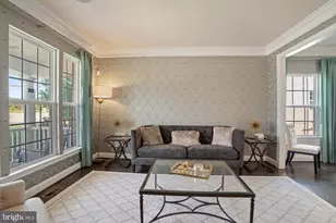 14202 Bentley Park Dr, Laurel, MD 20707 - Photo 2