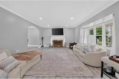 12420 Seabury Lane, Bowie, MD 20715 - Photo 2
