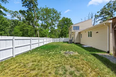 8304 Dangerfield Place, Clinton, MD 20735 - Photo 2