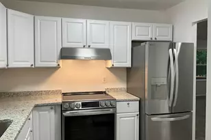 15116 Laurel Oaks Ln, Laurel, MD 20707 - Photo 4