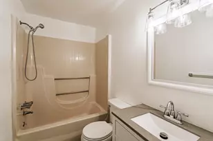 15116 Laurel Oaks Ln, Laurel, MD 20707 - Photo 14