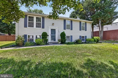 8409 Locust Grove Drive, Laurel, MD 20707 - Photo 2